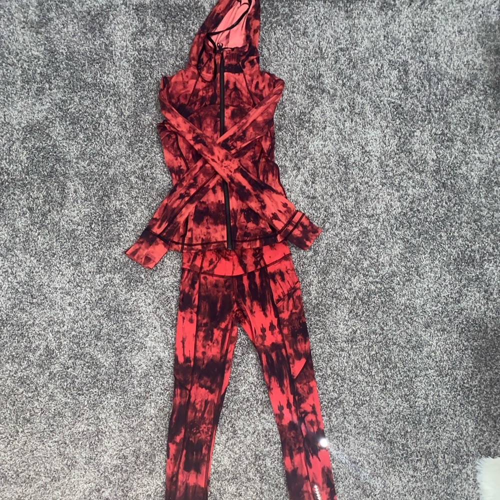 Red tie die lululemon